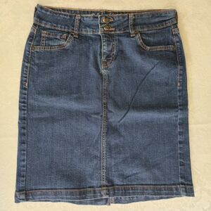 Old Navy Blue Denim Pencil Skirt Midi Mini Size 6